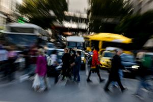 Κοροναϊός – Πού εντοπίζονται τα 6.808 κρούσματα – Δείτε αναλυτικά τον χάρτη της διασποράς