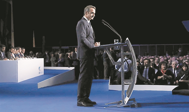 Με «προοδευτική πυξίδα» και διαχωριστικές γραμμές