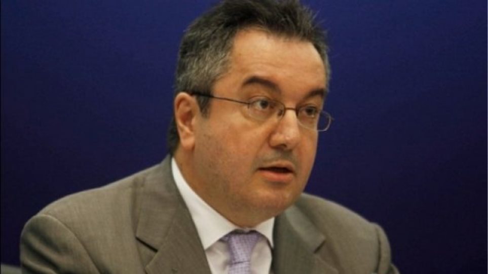 Κοροναϊός – Για το plan b σε περίπτωση που ξεπεραστεί η «κόκκινη γραμμή» μιλά ο Ηλίας Μόσιαλος