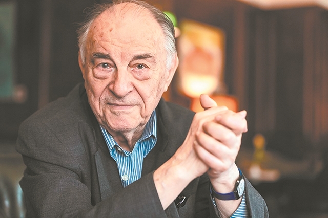 «Το 1821 περάσαμε από την κοινότητα στην κοινωνία»