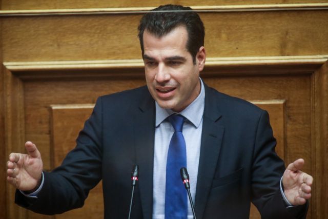 Πλεύρης – Η κυβέρνηση έχει τριπλασιάσει τις κλίνες ΜΕΘ