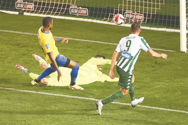 Ο Μαουρίσιο… όργωνε, ο Μακέντα «εκτελούσε»