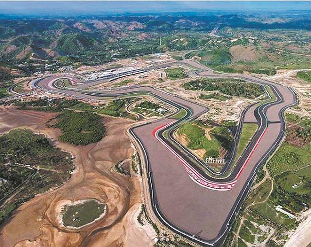 Κανένα πέναλτι