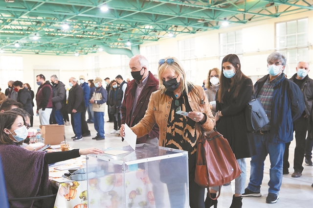 Ο νέος ήρωας, η «παρενθετική ψήφος» και η μετεξέλιξη του Κέντρου