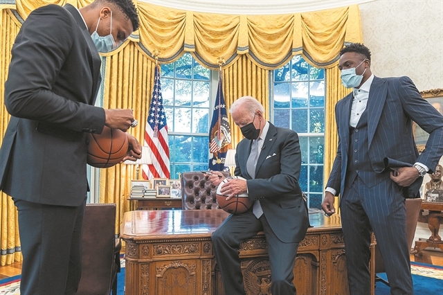 Πατρίδα είναι…