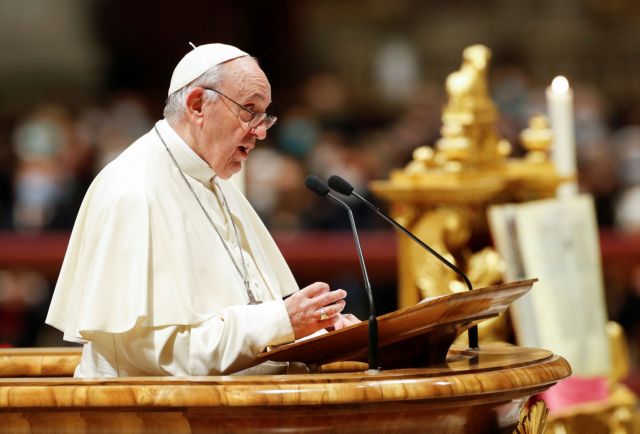 Πάπας Φραγκίσκος – Αποχαιρέτησε το 2021 πλέκοντας το εγκώμιο όσων αγωνίστηκαν κατά της πανδημίας
