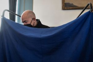 Εκλογές ΚΙΝΑΛ – Παράταση της ψηφοφορίας ζήτησε ο Παπανδρέου