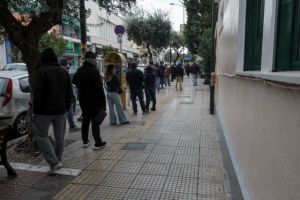 Κοροναϊός – Μην κάνετε μοριακό τεστ μετά από θετικό rapid test