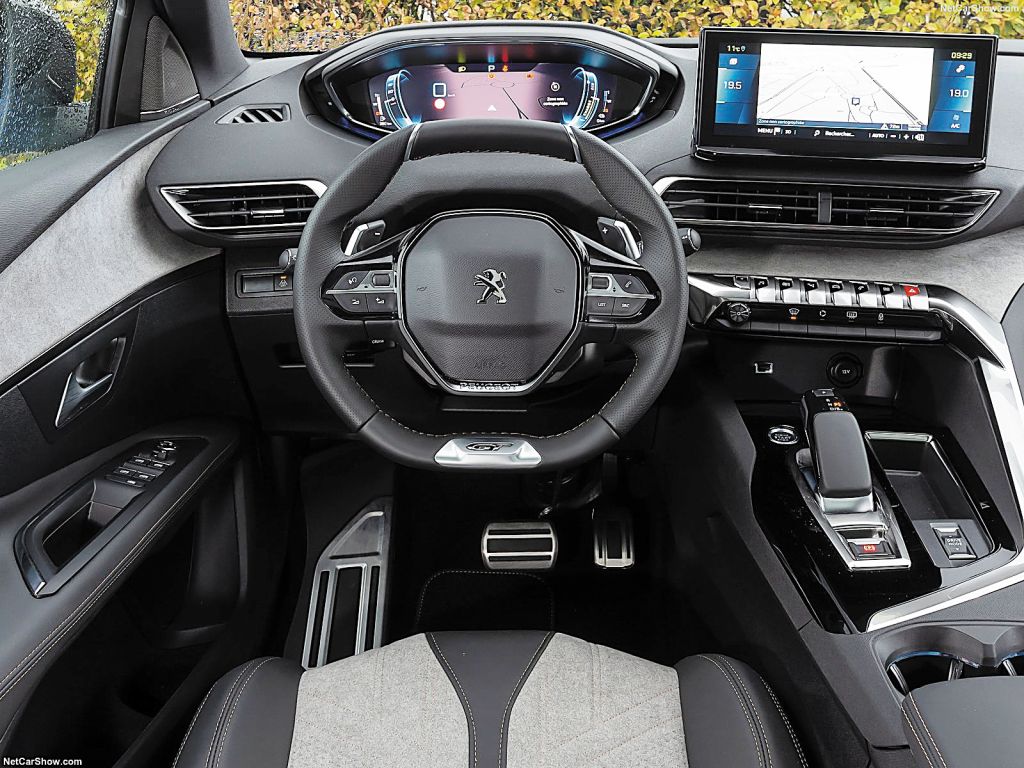 Με καινοτόμο ταμπλό και τρισδιάστατη απεικόνιση