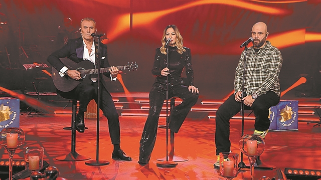 «Πρωτοχρονιά στο Σπίτι με το Mega» με τον Στέλιο Ρόκκο και τους καλεσμένους του