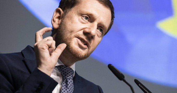 Γερμανία – Απειλές για τη ζωή του δέχθηκε από αντιεμβολιαστές ο πρωθυπουργός της Σαξονίας