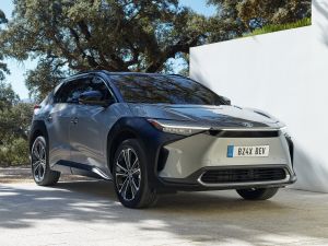 Μπαράζ ηλεκτρικών μοντέλων από την Toyota