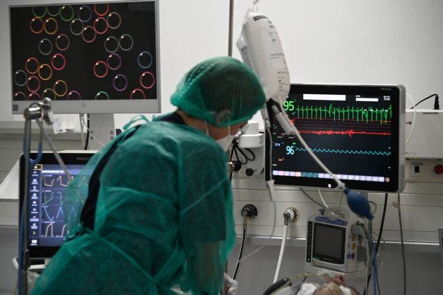 Κοροναϊός – 2.831 νέα κρούσματα και 91 θάνατοι