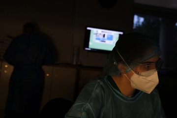 Κοροναϊός – «Κάθε μέρα θα σπάει το ρεκόρ των νέων κρουσμάτων»