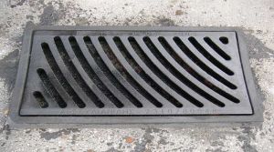 Ανήλικος έπεσε σε φρεάτιο στην Πεντέλη