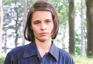 Ο δυστοπικός κόσμος του «1984» μέσα από τα μάτια της «Τζούλια»