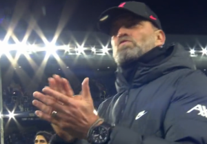 Οι πανηγυρισμοί του Κλοπ μετά τη νίκη της Λίβερπουλ επί της Έβερτον