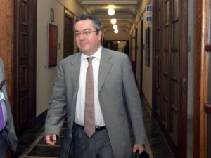 Ιερά Μητρόπολη Πειραιώς – Εξέδωσε ψήφισμα για βλασφημία κατά του καθηγητή Μόσιαλου