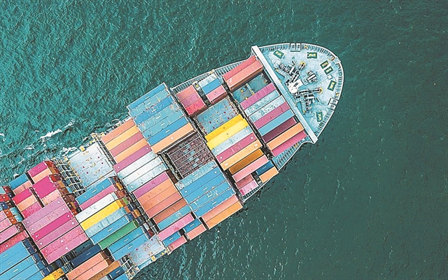 Ναύλοι ρεκόρ στη σκιά της πανδημίας