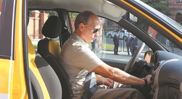 Οταν ο Βλαντίμιρ Πούτιν δούλευε... ταξιτζής | tanea.gr