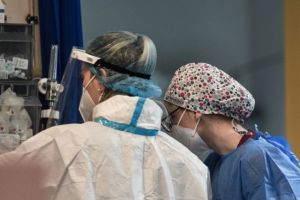 Κοροναϊός – Πέθανε η δημοσιογράφος Ευγενία Χριστοπούλου – Μητέρα του Νίκου Αγγελή