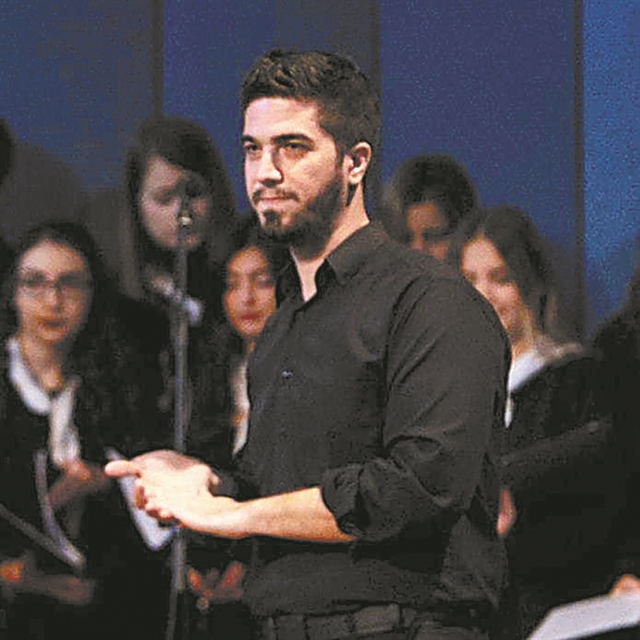 Ολοι, κύριε Νίκο, είναι εδώ