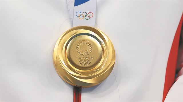 Ενα οφειλόμενο ρέκβιεμ