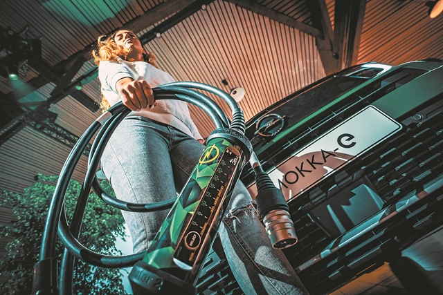 Στις ράγες της ηλεκτροκίνησης