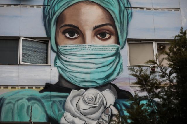 Ομικρον – Κοντά στις 35.000 νέες μολύνσεις σήμερα