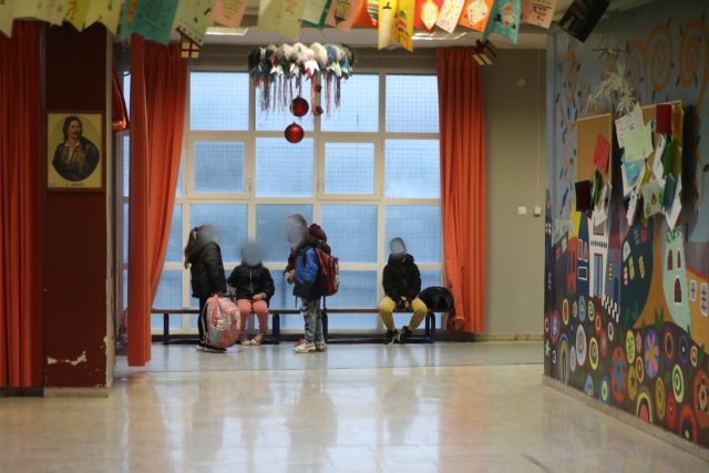 Σχολεία – Κοντά στις 10.000 τα σημερινά κρούσματα σε μαθητές και εκπαιδευτικούς