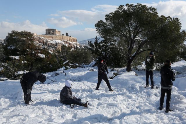 Κοροναϊός: Αναβλήθηκε λόγω της κακοκαιρίας η συνεδρίαση των ειδικών για τα μέτρα