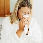 Κοροναϊός – Τα συμπτώματα που δείχνουν ότι μπορεί να νοσήσατε και να μην το καταλάβετε