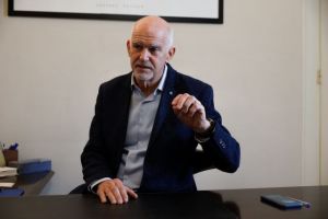 Στην Αγκυρα ο Παπανδρέου – Βραβεύεται μαζί με τον Λιβανελί