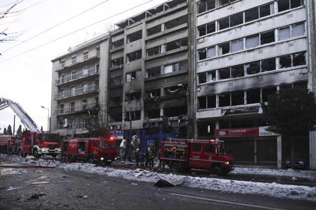 Εκρηξη στη Συγγρού: Οι στιγμές αμέσως μετά και το ξέσπασμα της φωτιάς | tanea.gr