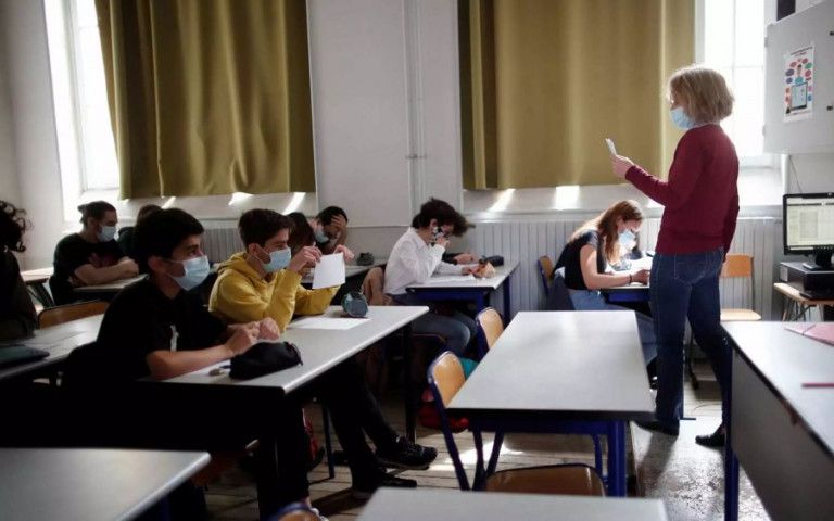 Εκ περιτροπής λειτουργία των σχολείων προτείνουν οι εκπαιδευτικοί | tanea.gr