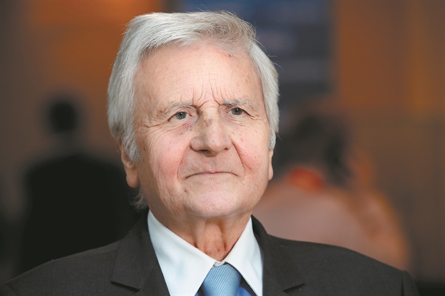 Ζαν-Κλοντ Τρισέ – «Οι λαοί της Ευρώπης στηρίζουν το ενιαίο νόμισμα»