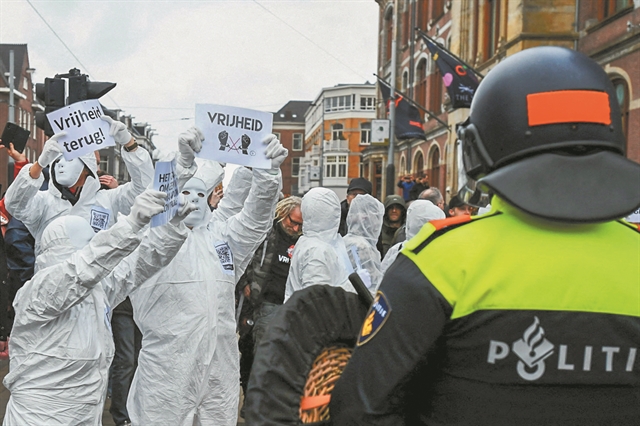 Ποδαρικό με αστειάκια