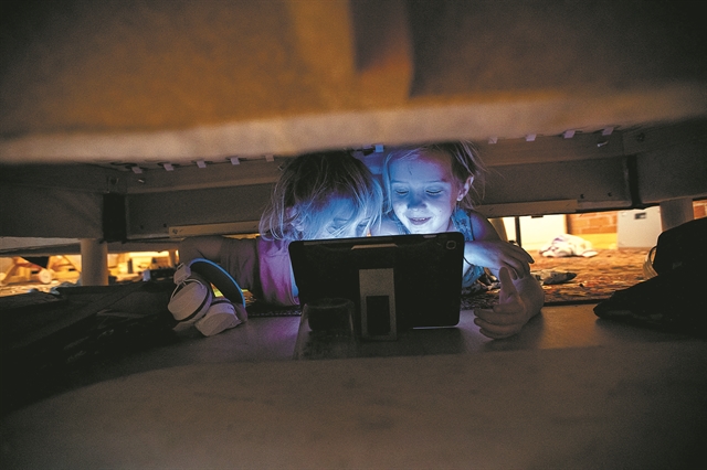 Ο κορωνοϊός έχει αφήσει πολλά παιδιά αγράμματα!