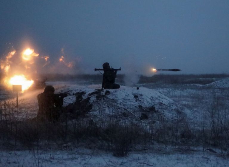 Ουκρανία: ΗΠΑ και Ρωσία σε τροχιά σύγκρουσης με ταλαντεύσεις και μεγάλα ρίσκα | tanea.gr