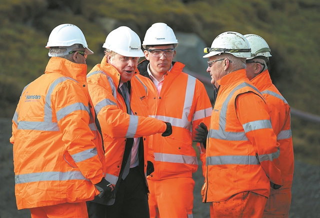 Ανταρσία μέσα στην Ντάουνινγκ Στριτ;