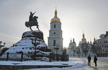 Τέσσερα χρόνια από την ρωσική εισβολή στην Ουκρανία: Η τακτική του Πούτιν, η κόπωση και ο «απρόβλεπτος» Τραμπ