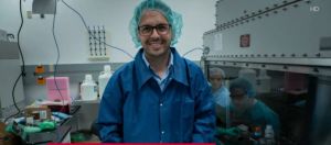 ΗΠΑ – Έλληνας ερευνητής στο Χάρβαρντ κατάφερε να «χωρέσει» τον εγκέφαλο σε ένα τσιπ