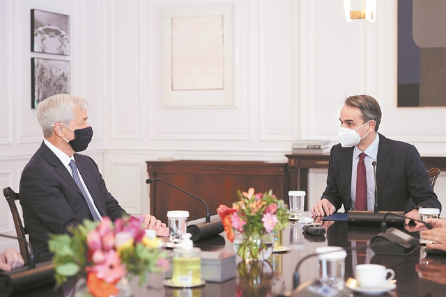 «Ψήφος εμπιστοσύνης» στην ελληνική οικονομία