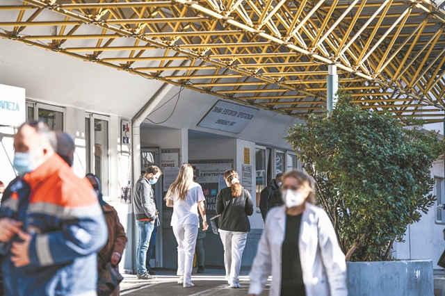 Αυξήσεις 10% σε 19.900 γιατρούς του ΕΣΥ