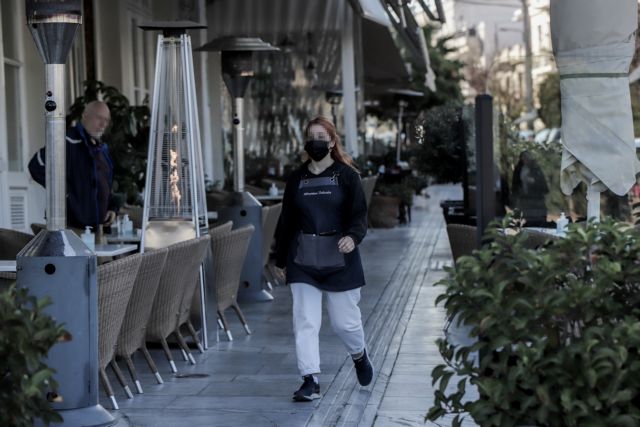 Τζανάκης: Νοσηλεύουμε ανθρώπους άνω των 70 ετών, κατά κανόνα ανεμβολίαστους με σοβαρές ασθένειες