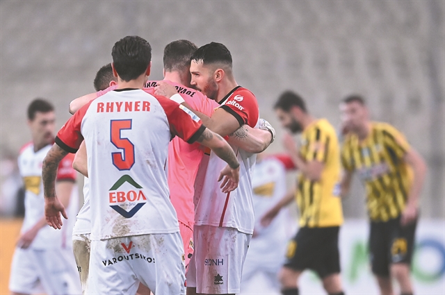 Την πάγωσε ο Φαν Βέερτ!