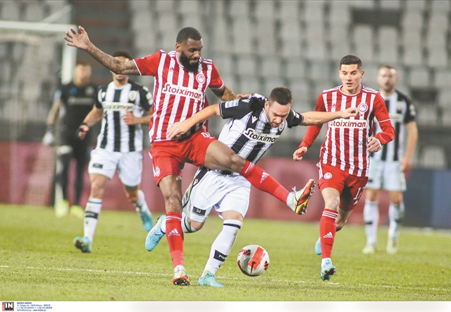 Μόνος στον δρόμο για τον τίτλο