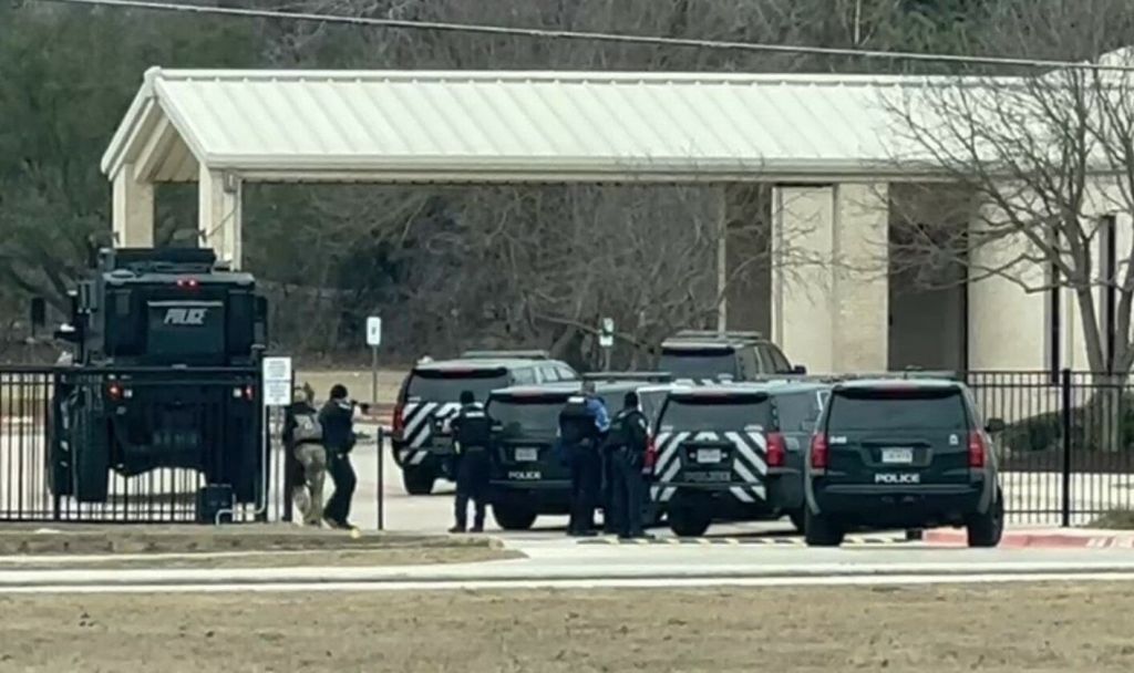 Τέξας – Πιθανόν Βρετανός ο φερόμενος δράστης που εισέβαλε σε συναγωγή
