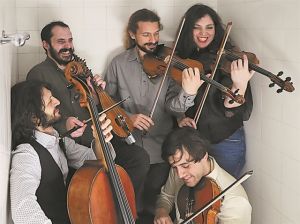 Σινεμά με ζωντανή μουσική και νέες παραστάσεις στο θέατρο ΕΛΕΡ