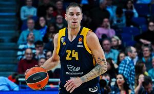 Οριστικό – Εκλεισε στον Παναθηναϊκό ο Γιόβιτς